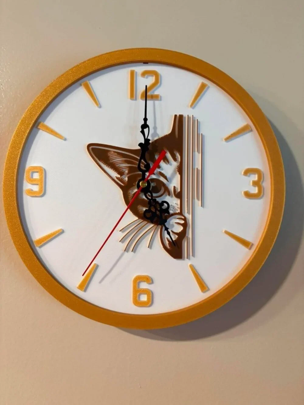 Peeking Kitten 3D Printed Retro 12 Hour Wall Clock Gold/White/Brown